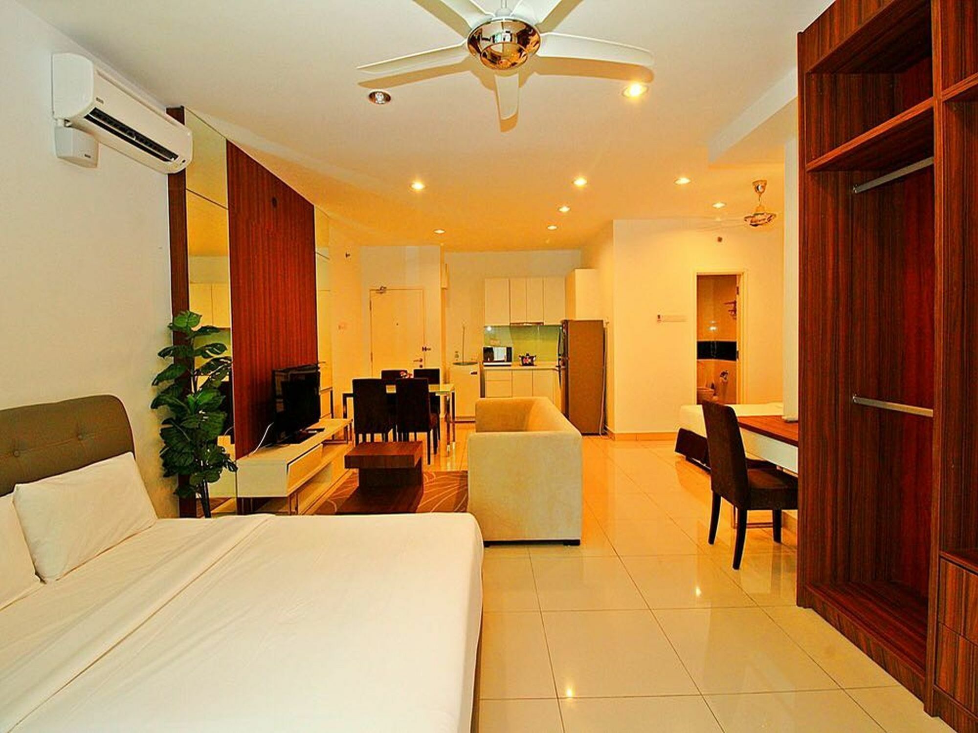 Mansion One Service Apartment George Town Exterior foto